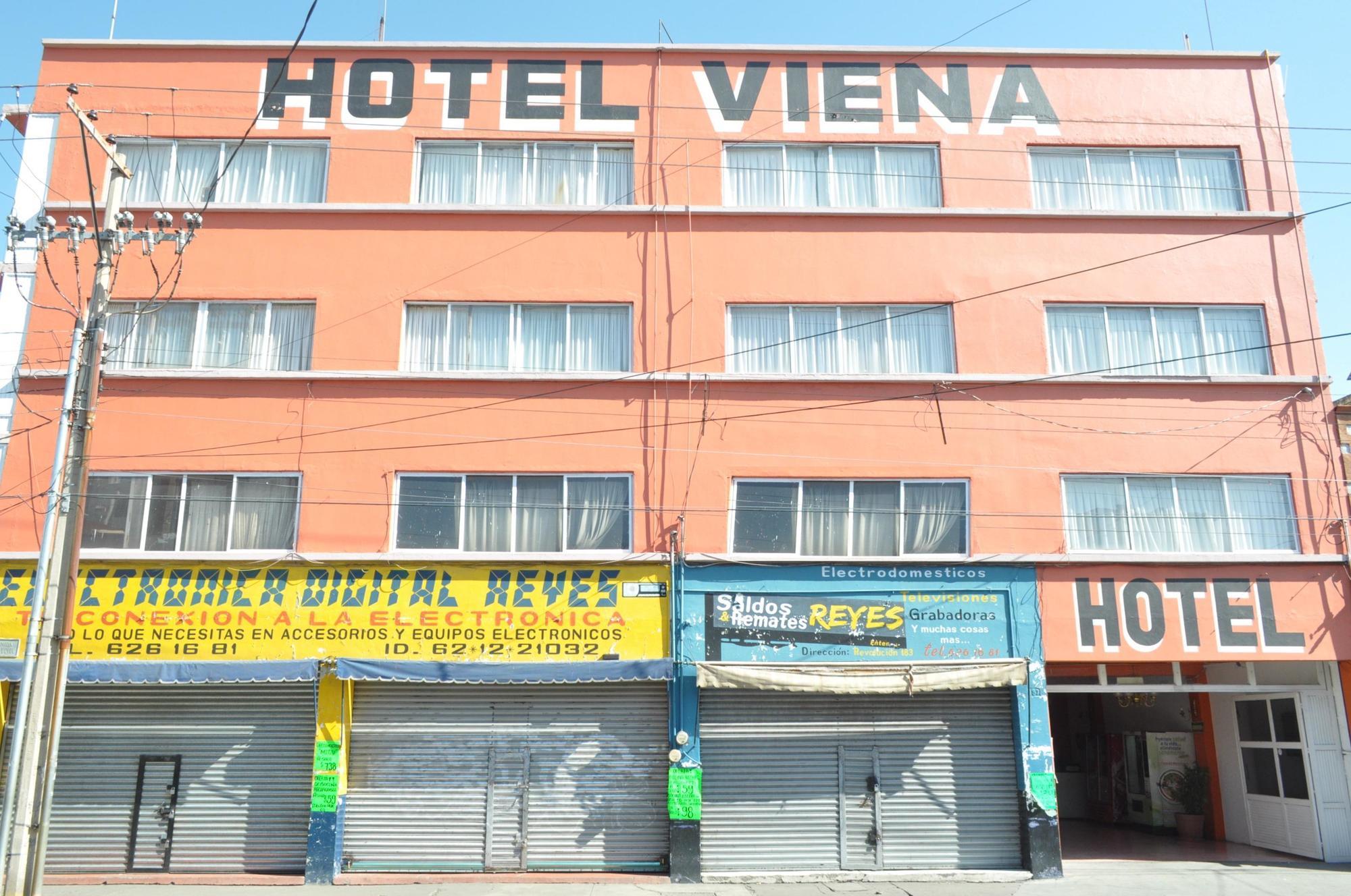 Hotel Viena Ирапуато Екстериор снимка